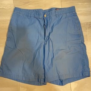 Men’s Vineyard Vines shorts.  Size 35